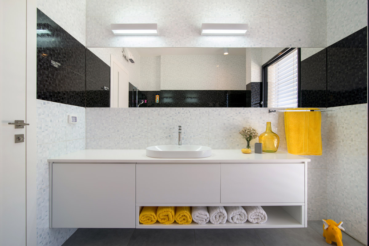 Minimalist House in Bat Hadar — photograph 25