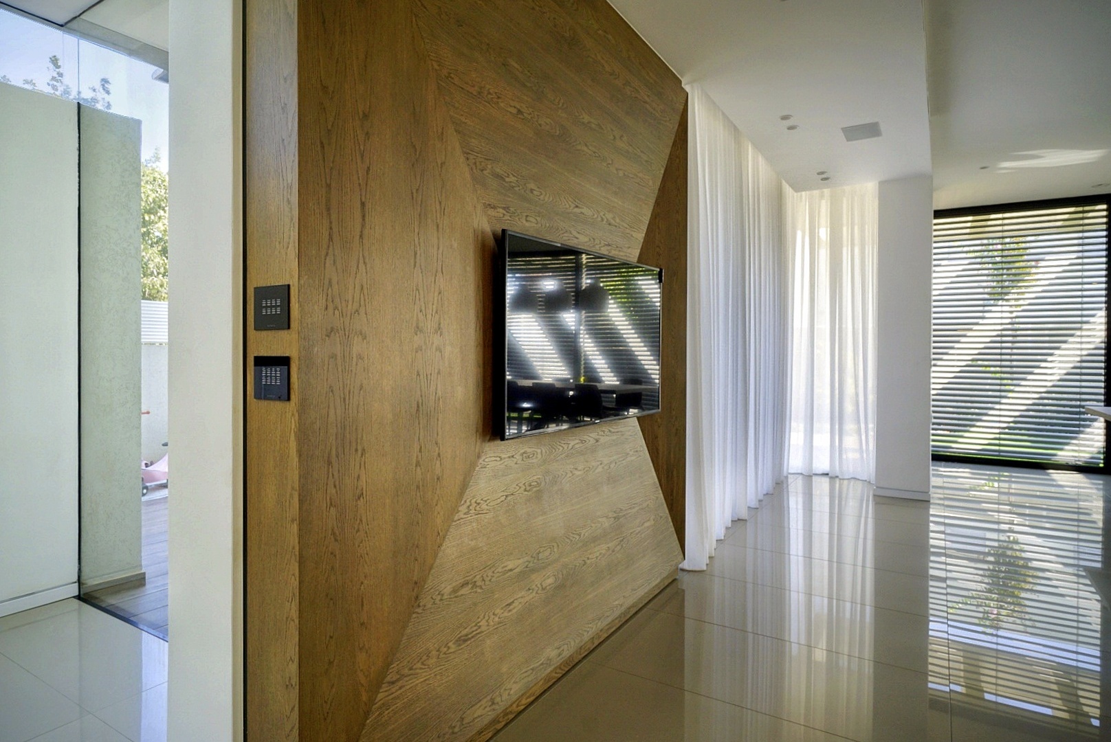 Detached House in Nir Galim — photograph 6