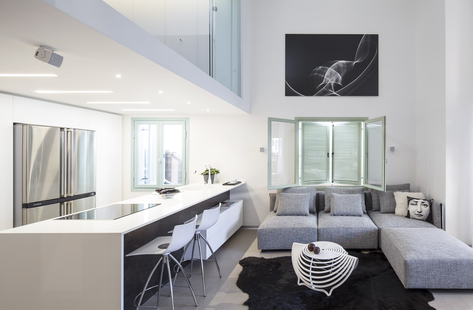Gallery Apartment on Shenkin Street, Tel Aviv — photograph 14