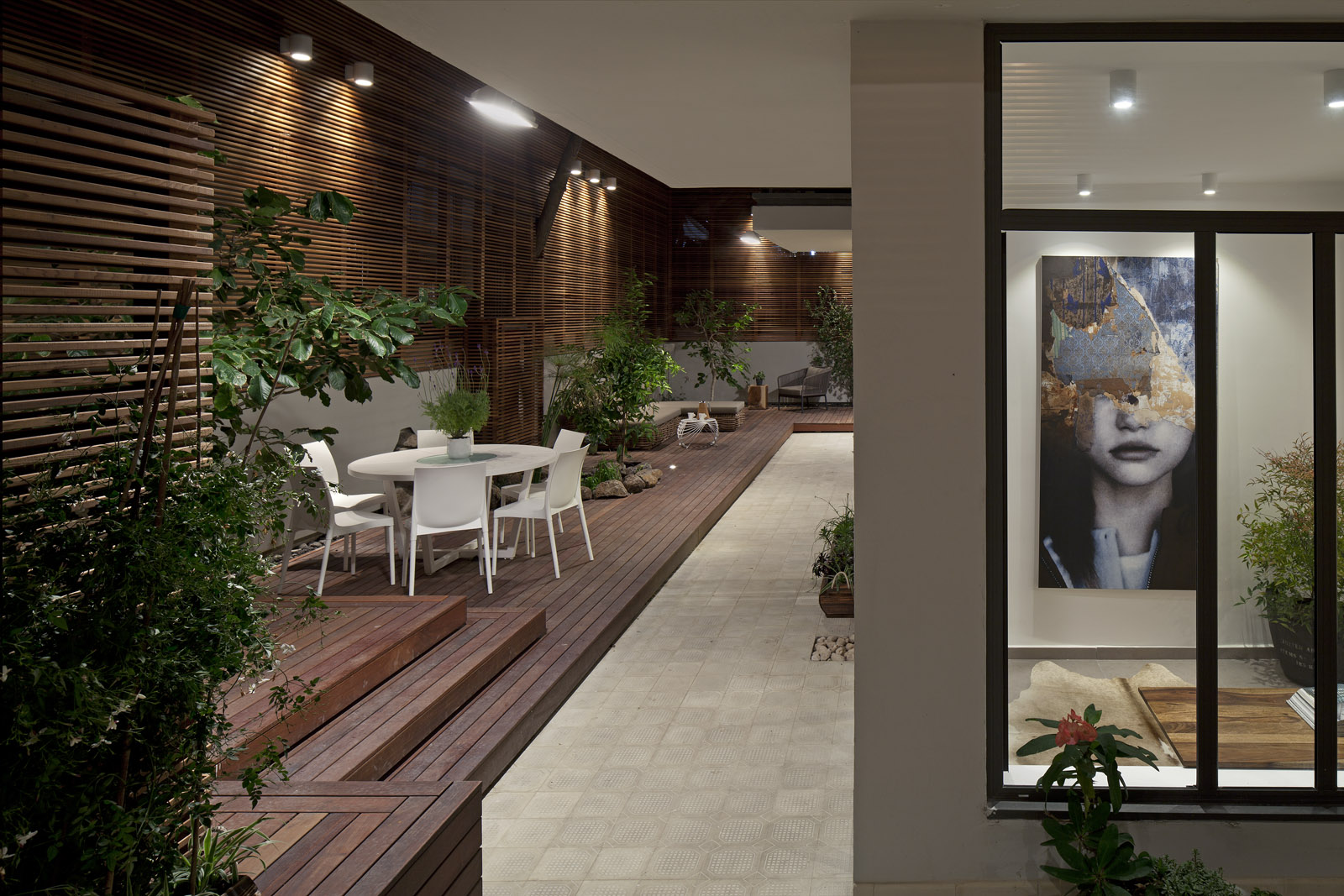 Garden Apartment on Shenkin Street, Tel Aviv